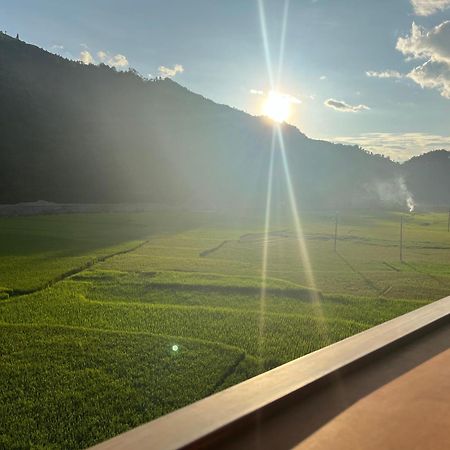 Homestay Hoa Thao - Bus ,Trek & Motorbike Mu Cang Chai Extérieur photo